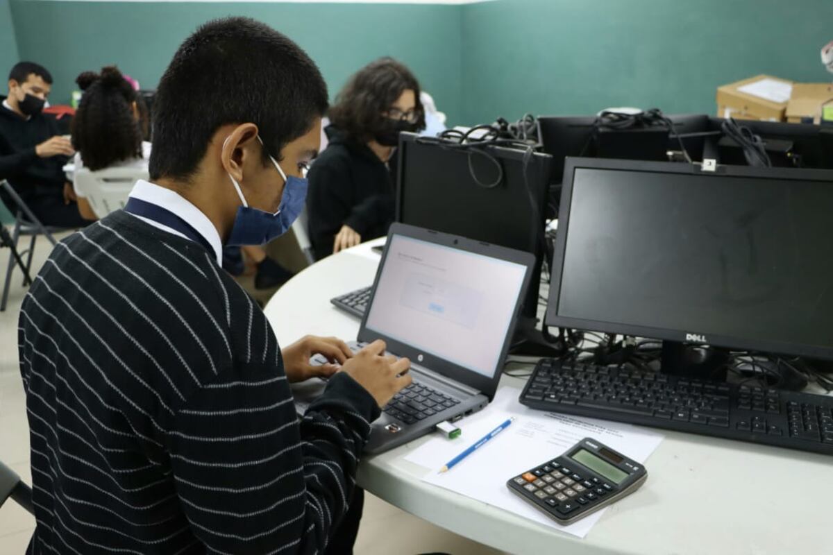 No hay clases a nivel nacional. Ante los efectos del huracán Julia