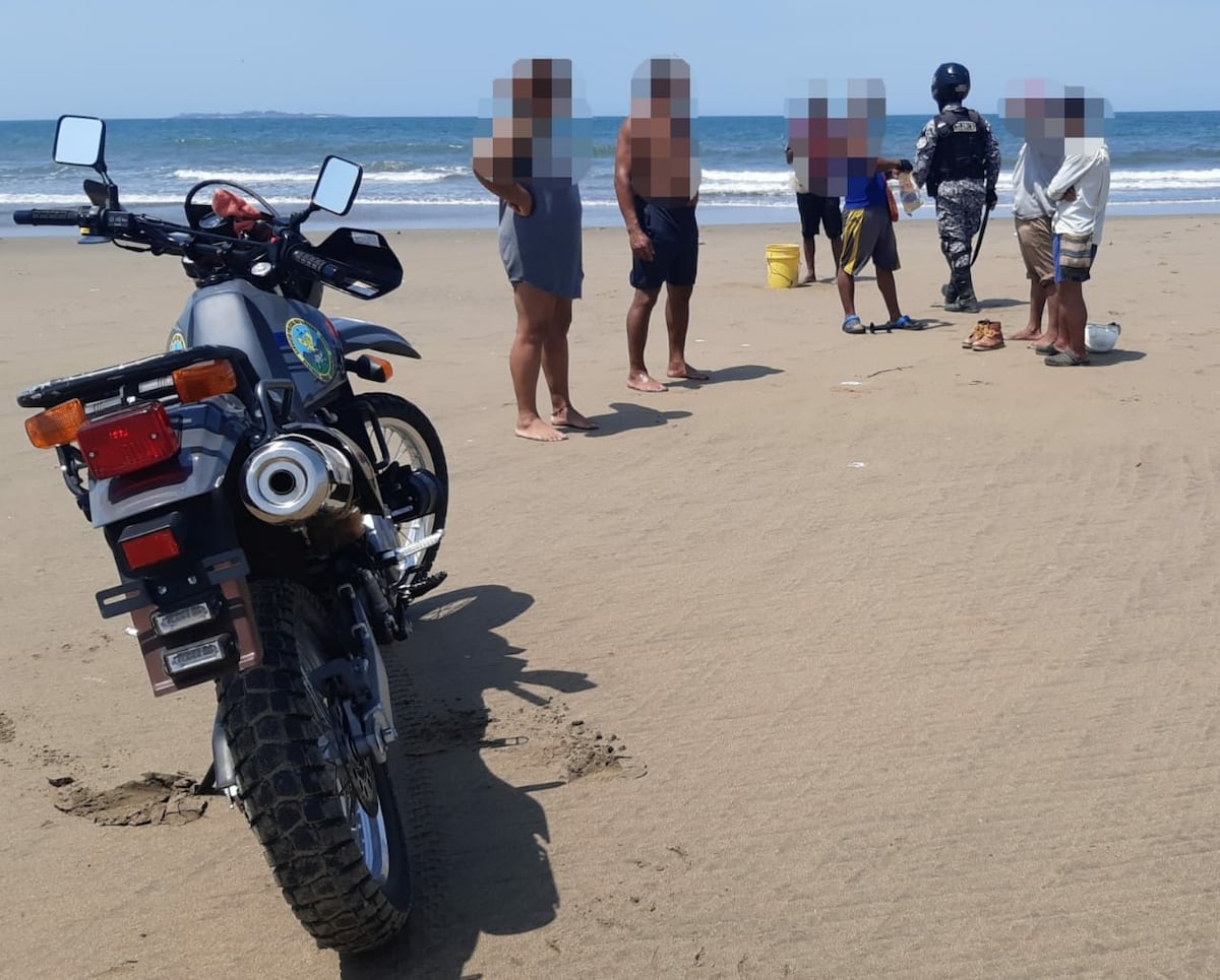 Los sorprenden en la playa y surfeando en plena cuarentena. Panamá Oeste mejora