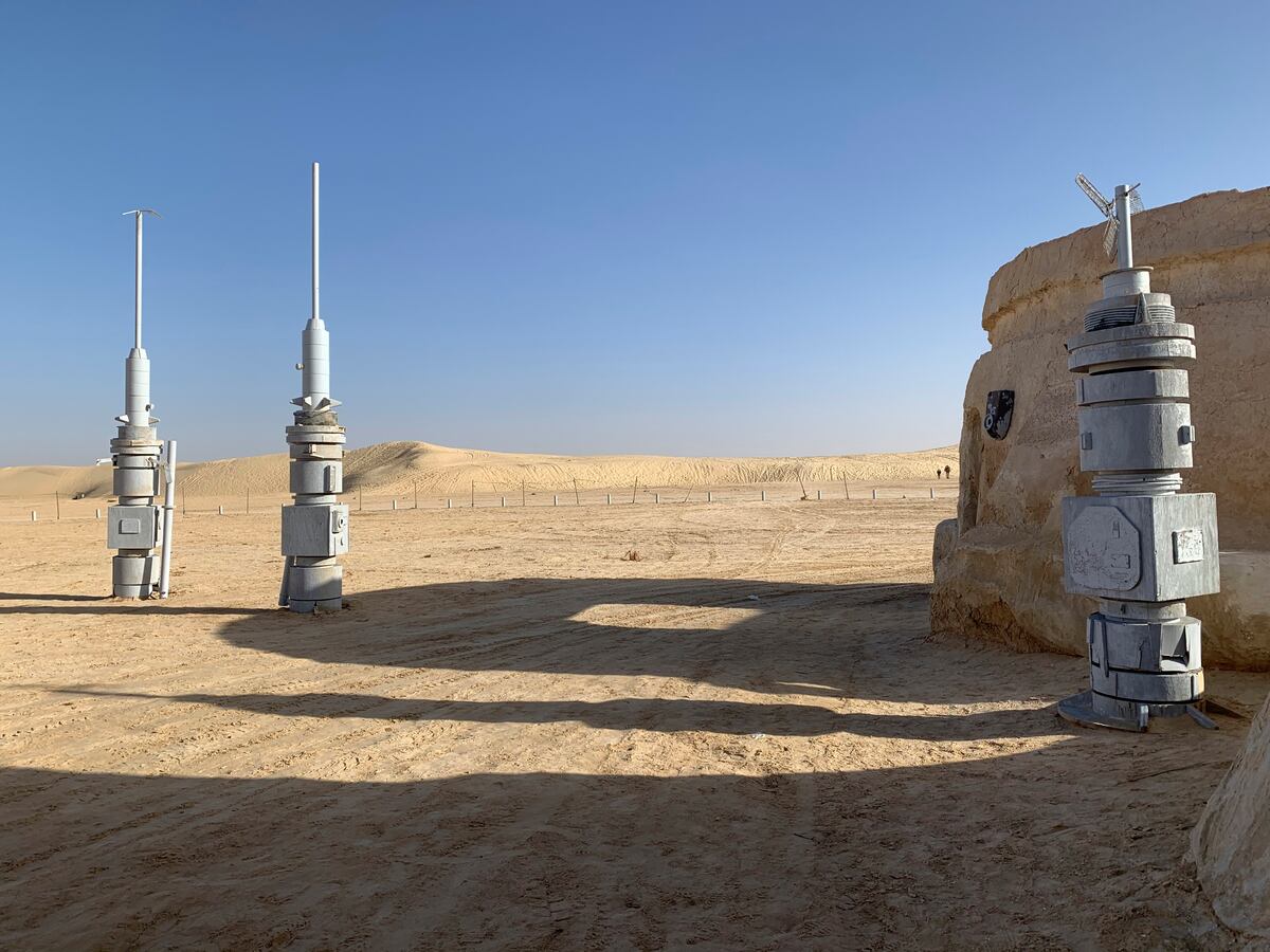 Encuentran un nuevo planeta que orbita dos estrellas, similar a “Tatooine”, el hogar de Luke y Anakin Skywalker