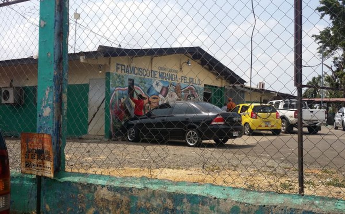 Escuela modelo Guillermo Endara Galimany