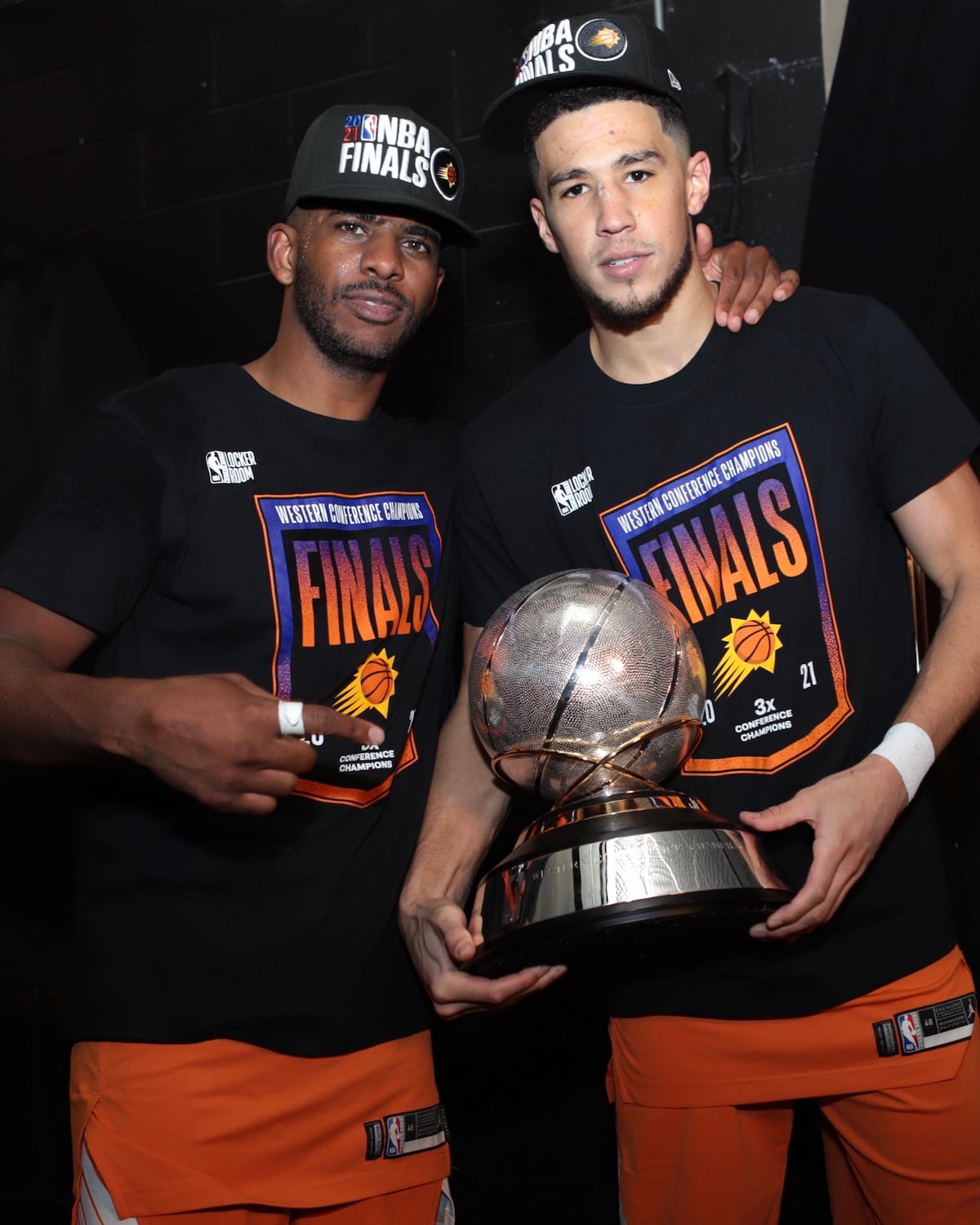 Con un magistral Chris Paul Phoenix Suns avanza a la final de la NBA