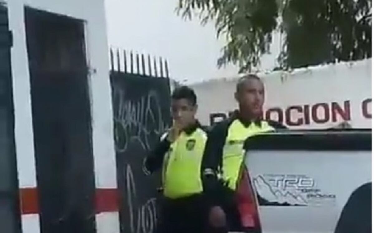 Policía Nacional investiga caso de dos unidades que captaron fumando