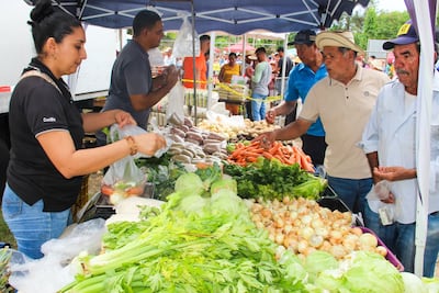 Las agroferias se mueven este martes con comida barata
