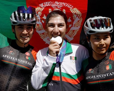 Fariba Hashimi pasó disfrazada de hombre a ganar la medalla de plata en los Juegos Asiáticos