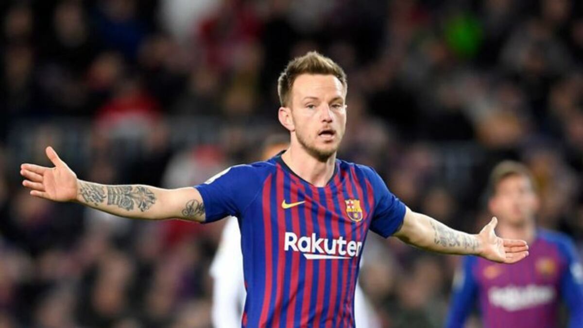 Ya es oficial. Ivan Rakitic deja el FC Barcelona y vuelve al Sevilla