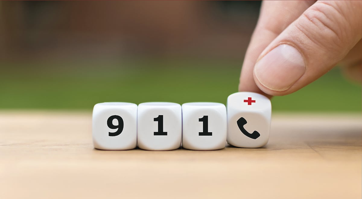 Llaman al 911 hasta porque se les acabó el papel higiénico