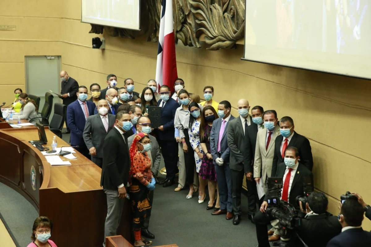 Diputados aprueban el proyecto de moratoria 287