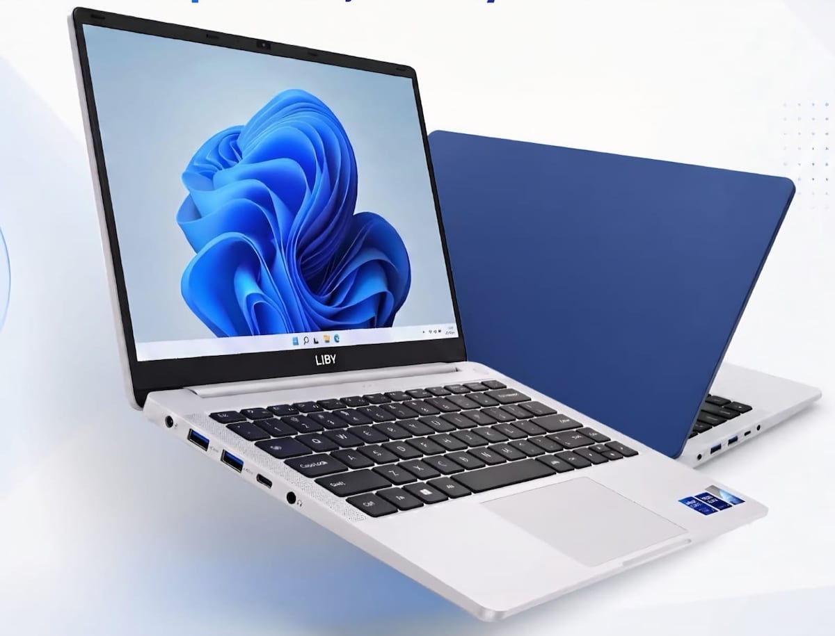 Meduca empieza a entregar 54 mil laptops con IA a docentes de todo Panamá
