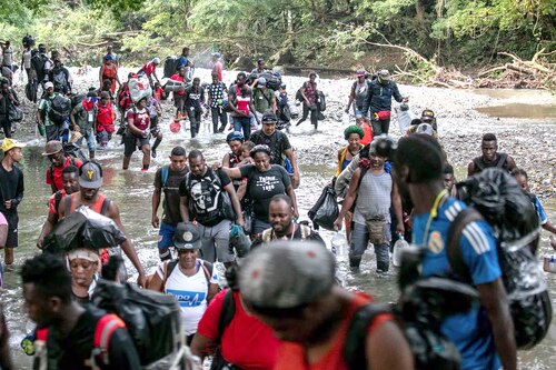 Aumenta el flujo de migrantes irregulares a través de la selva de Darién