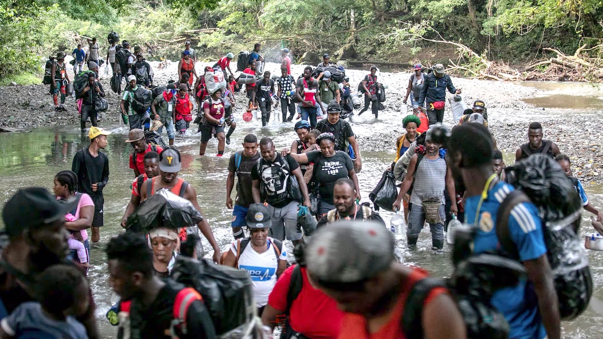 Más de 200,000 Personas Han Cruzado la Selva del Darién en 2024