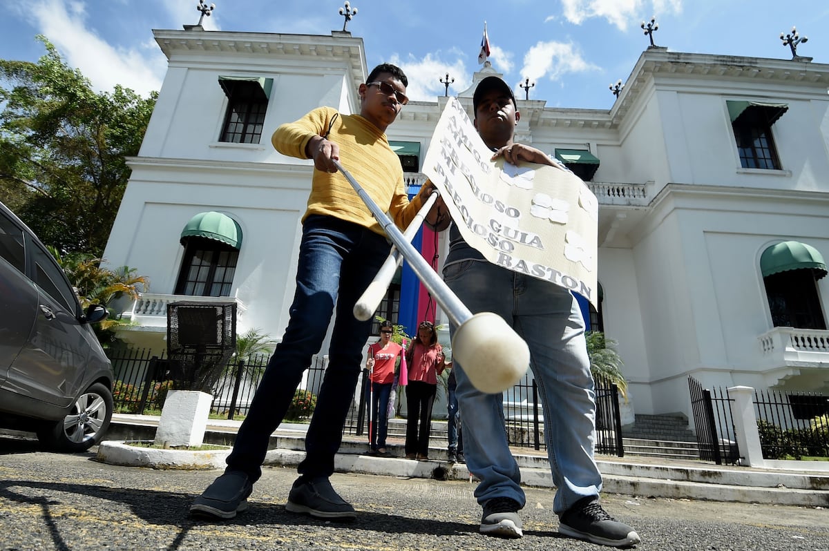 Discapacitados visuales piden mayores oportunidades