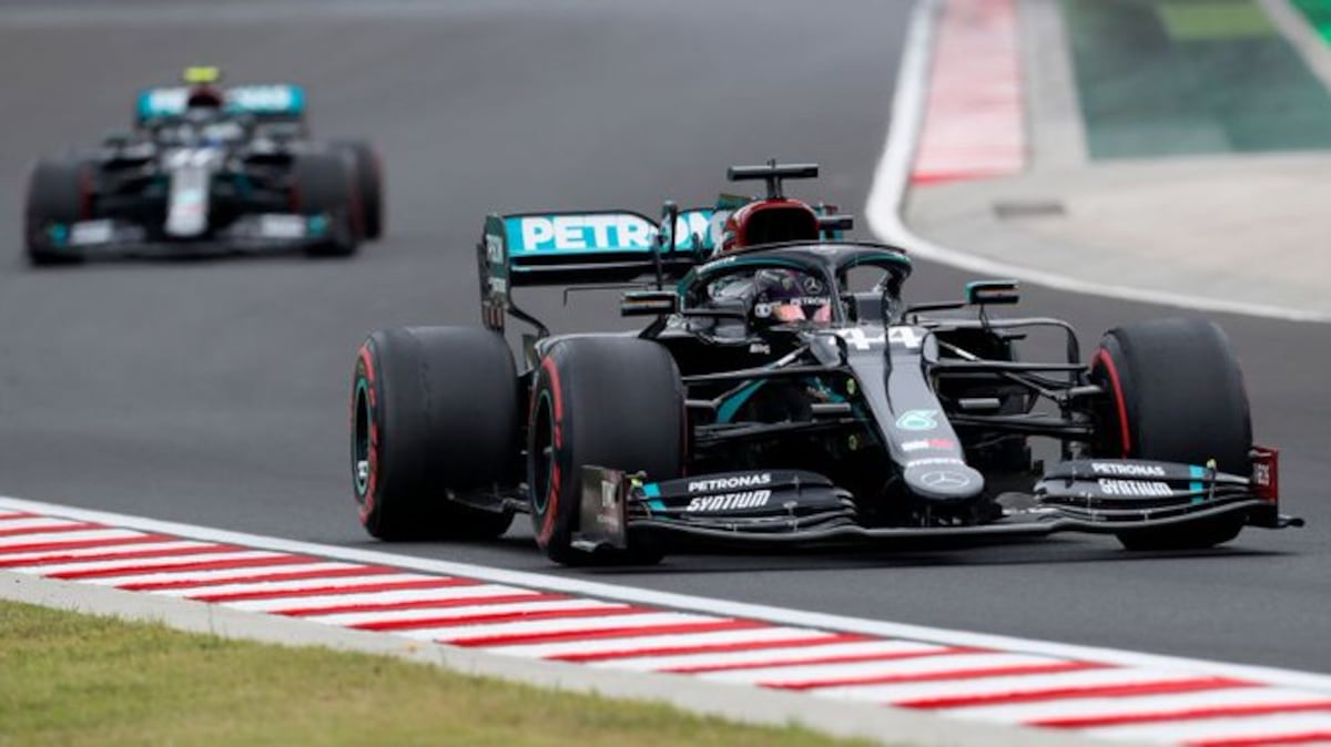 Hamilton y Bottas hacen el ‘uno-dos’ para Mercedes en ensayos para Gran Premio de Hungría