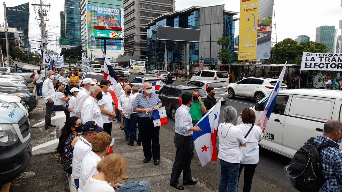 Distintos sectores se manifiestan en contra de las reformas electorales, esta vez fue en Calle 50