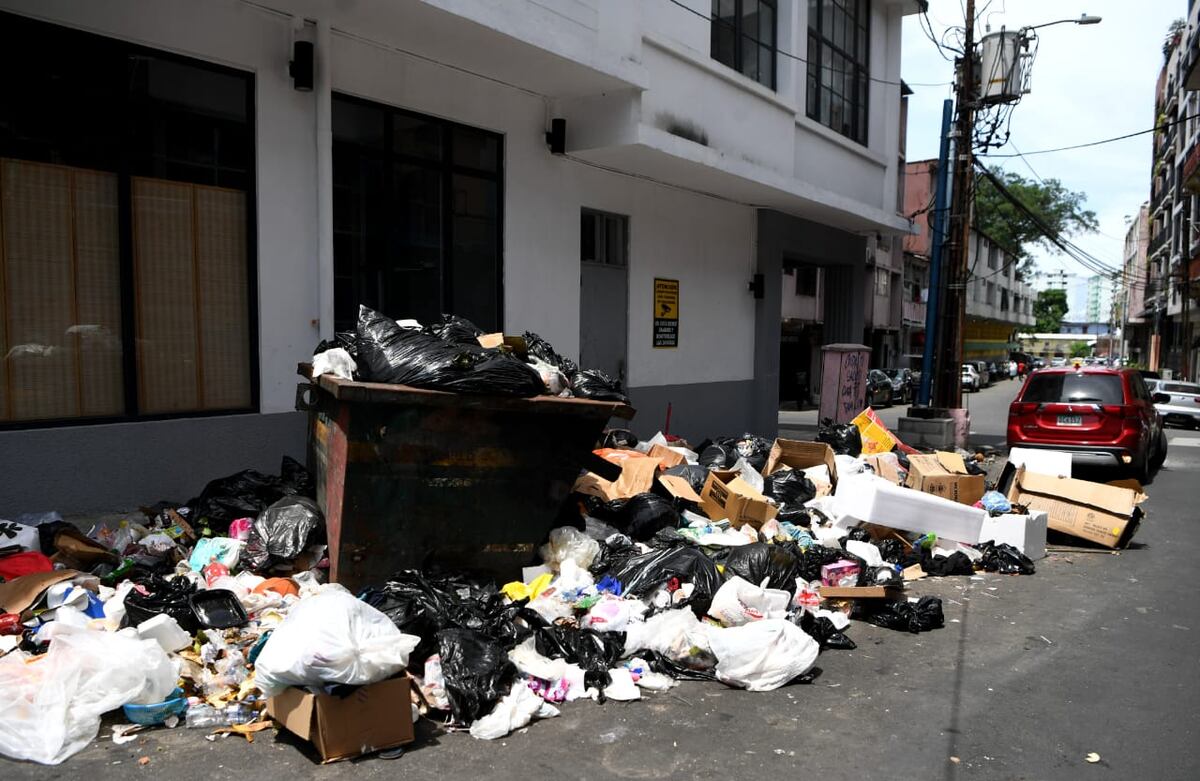 El ‘Dubái de las Américas’, inundada en basura y malas olores por ineficacia en la recolección de la basura