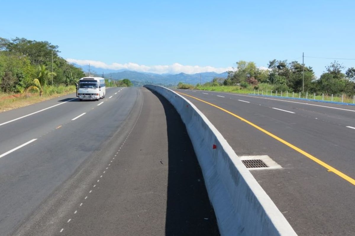 Inauguran tramo Viguí - San Félix de la Panamericana