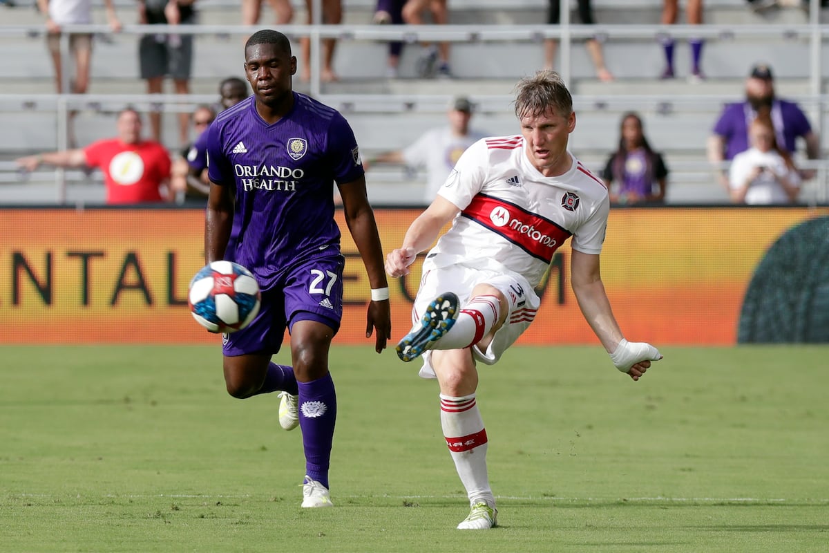 Bastian Schweinsteiger se retira del fútbol