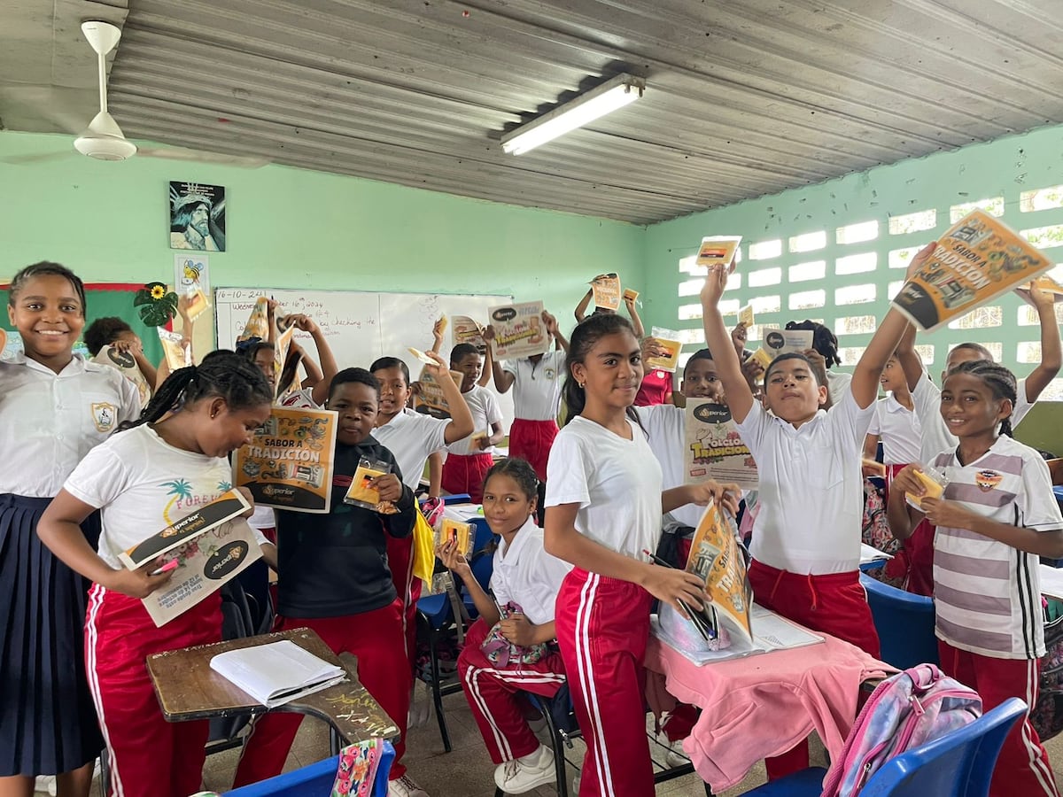 Colecciona y descubre el folclore panameño con ‘Mi Diario y Queso Superior’: 30 láminas imperdibles