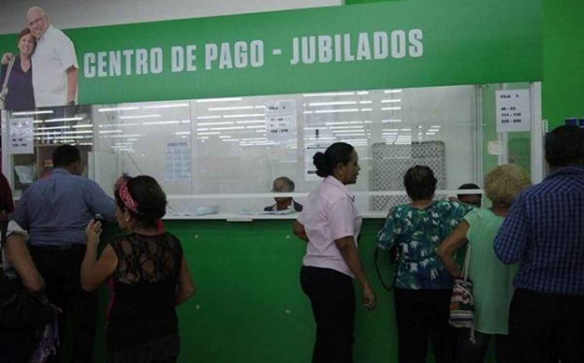 Atención. Adelantan pago de la quincena a jubilados y pensionados