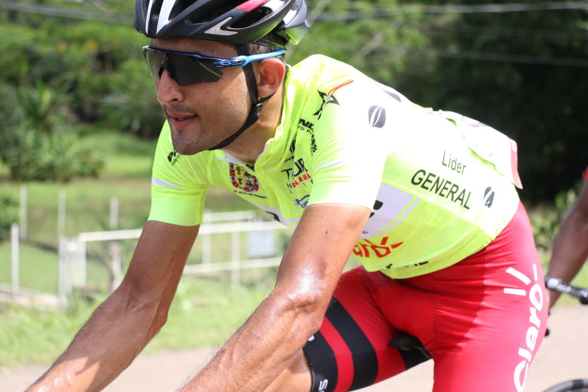 Panameño González acaba en puesto 40 en Tour de Hungría