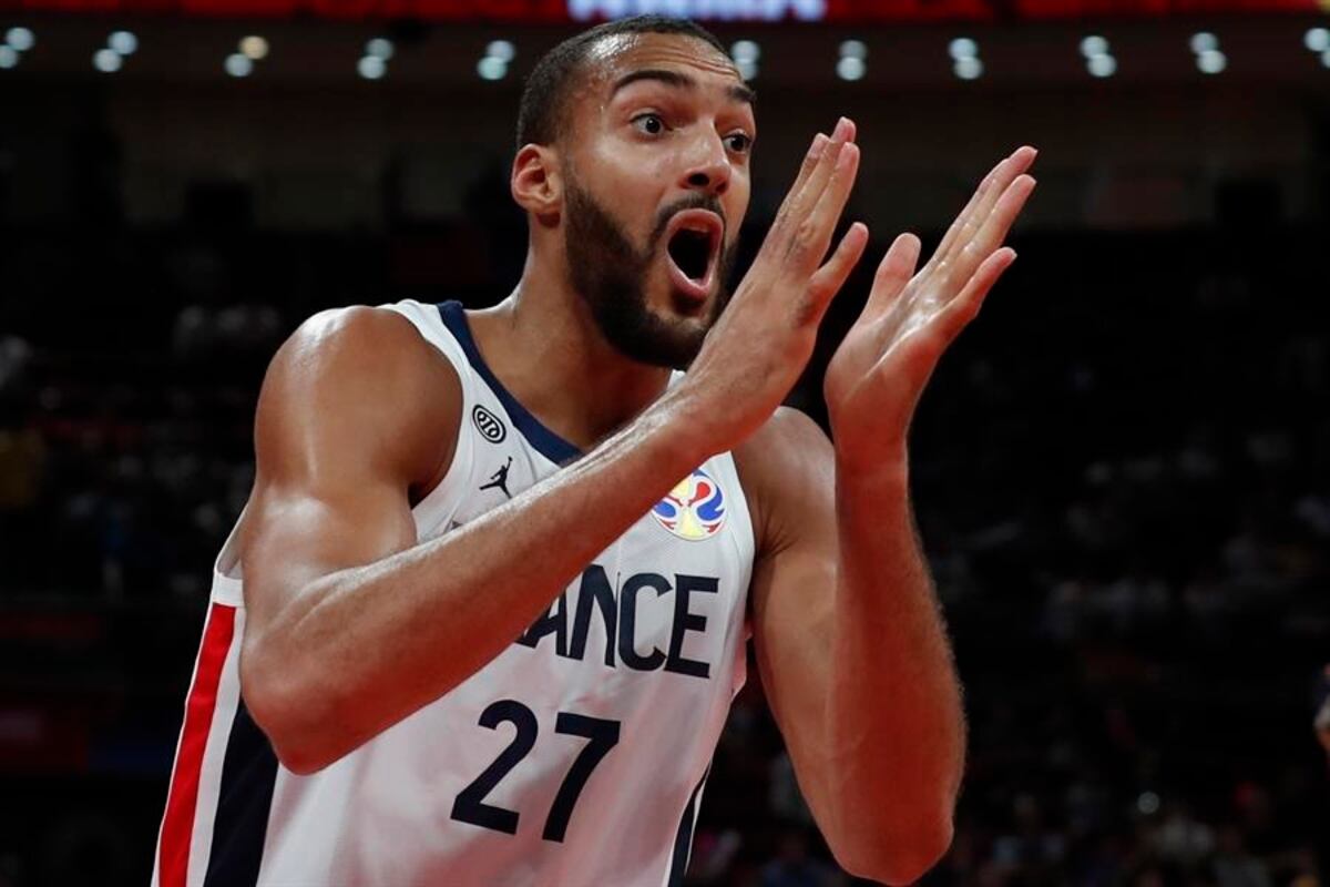 Los síntomas de la covid-19 aún persiguen al francés Rudy Gobert. Video