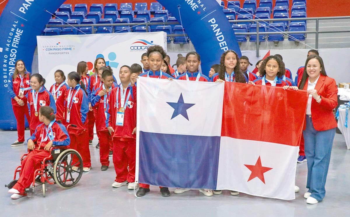 Panamá brilla en el podio con 54 medallas en atletismo y natación al cierre de los Juegos Codicader 2024