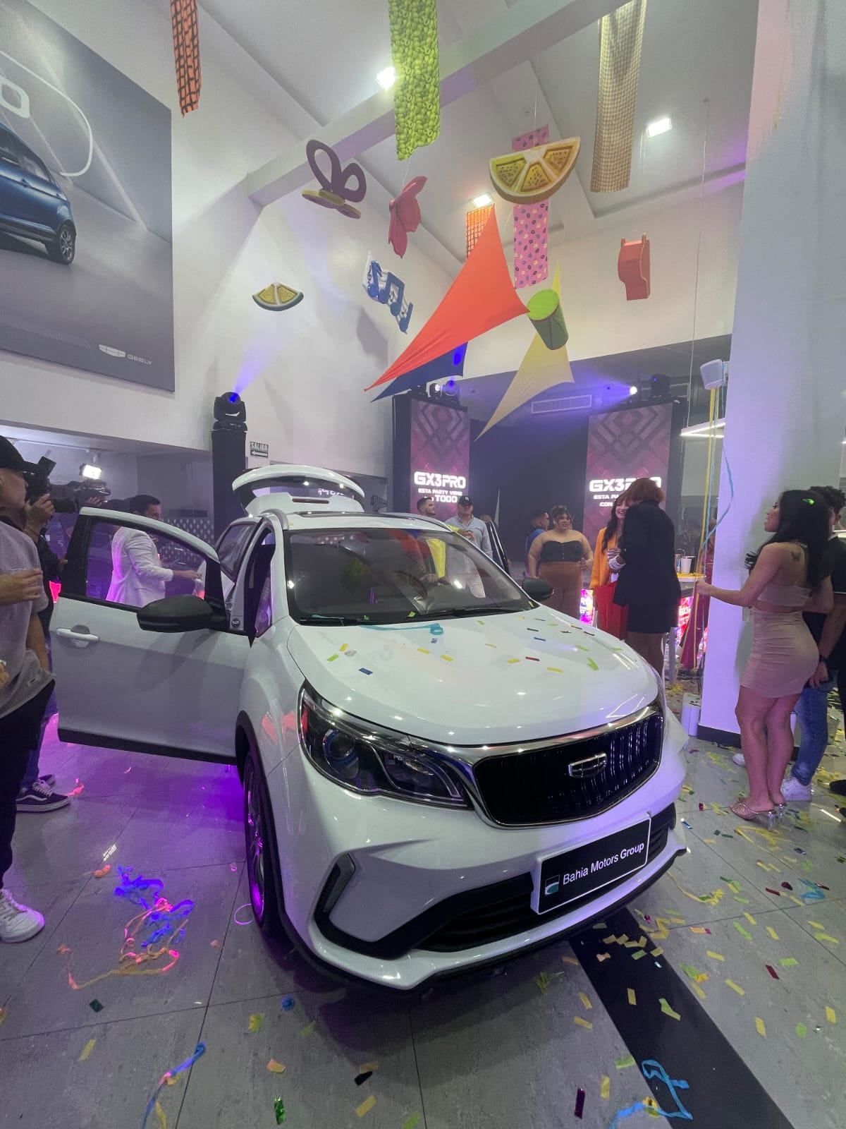 ¡Vamos con todo! Con el nuevo Geely Gx3 Pro y la apertura del nuevo Showroom de Geely, Calle50