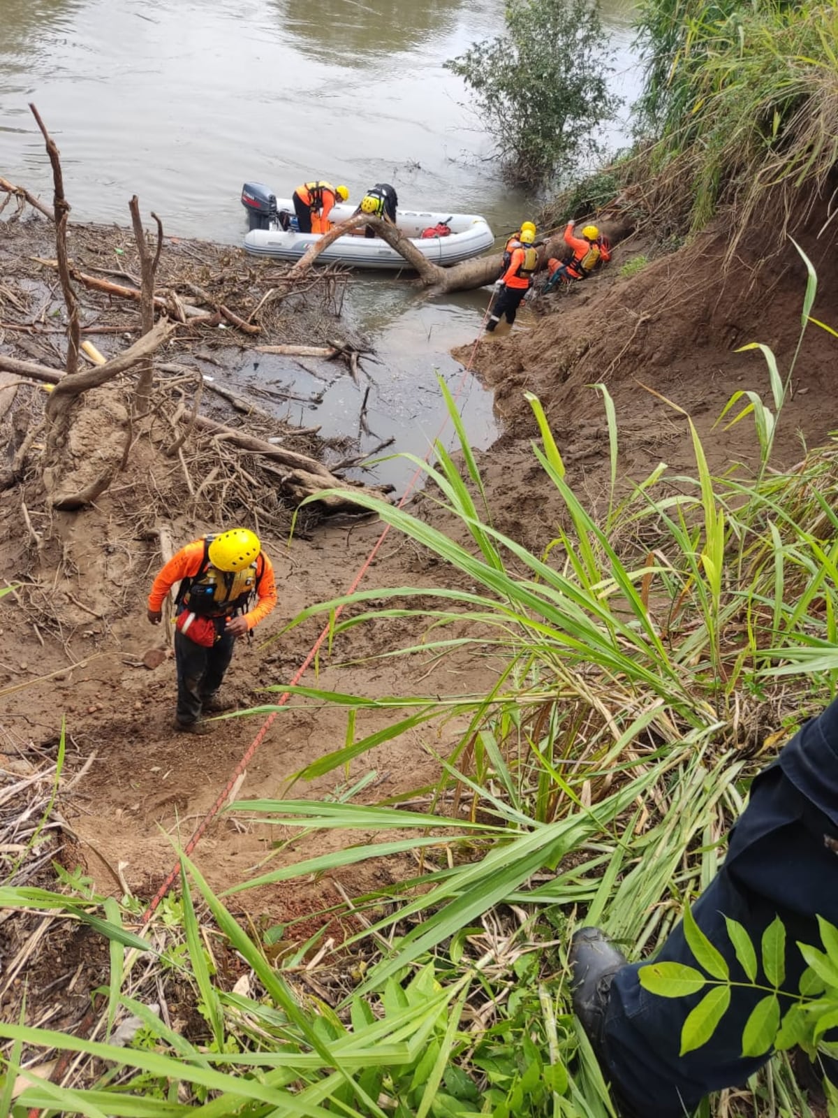 Eric Ortega: Rescate en el Río Cañazas Culmina con Trágico Hallazgo