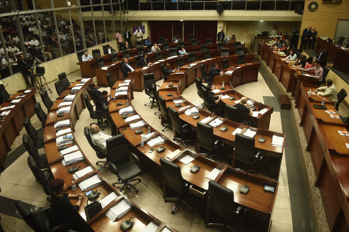 Se atreven : Jóvenes se hacen sentir en la Asamblea Nacional 