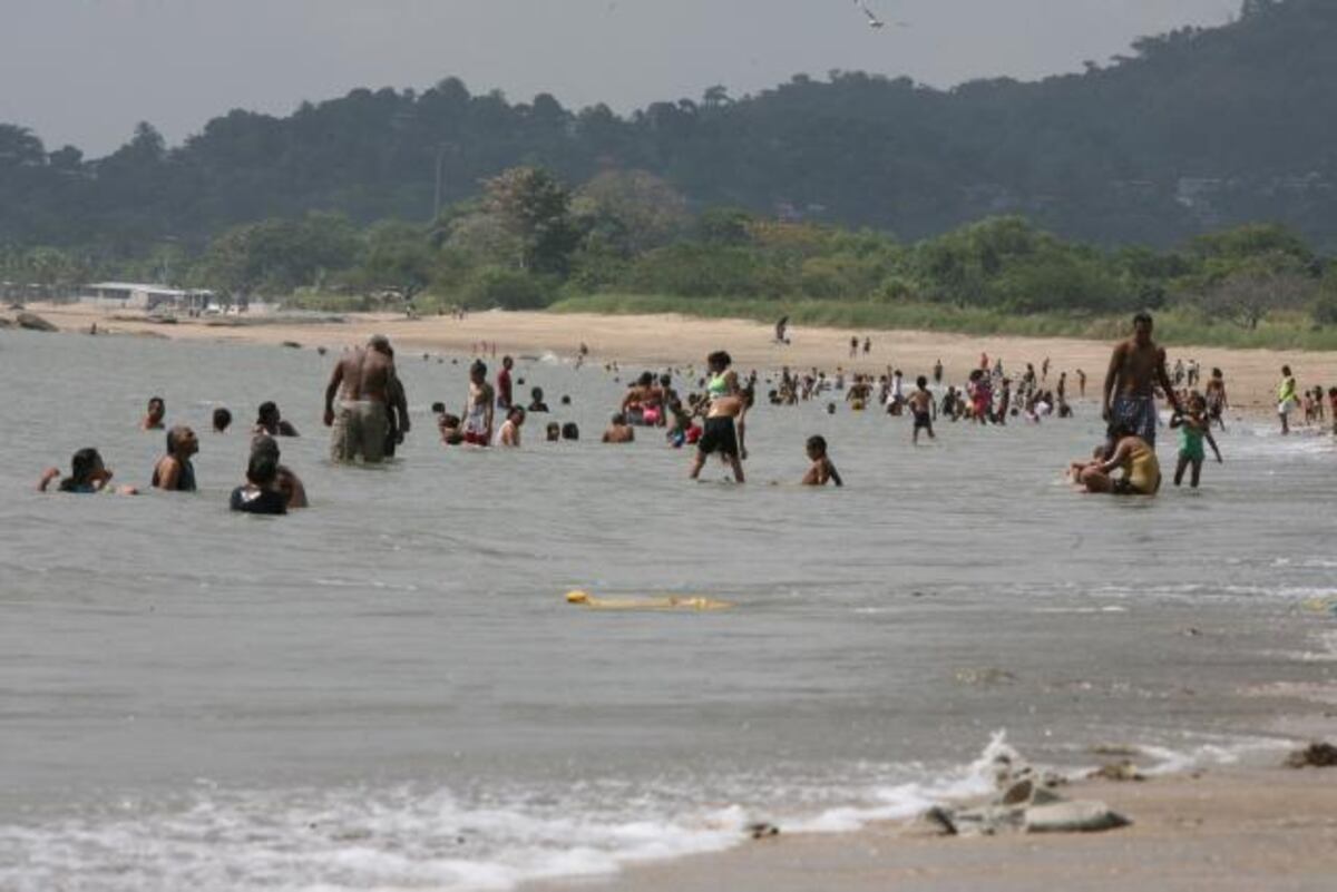 Las playas son los sitios más visitados durante el primer día del año 