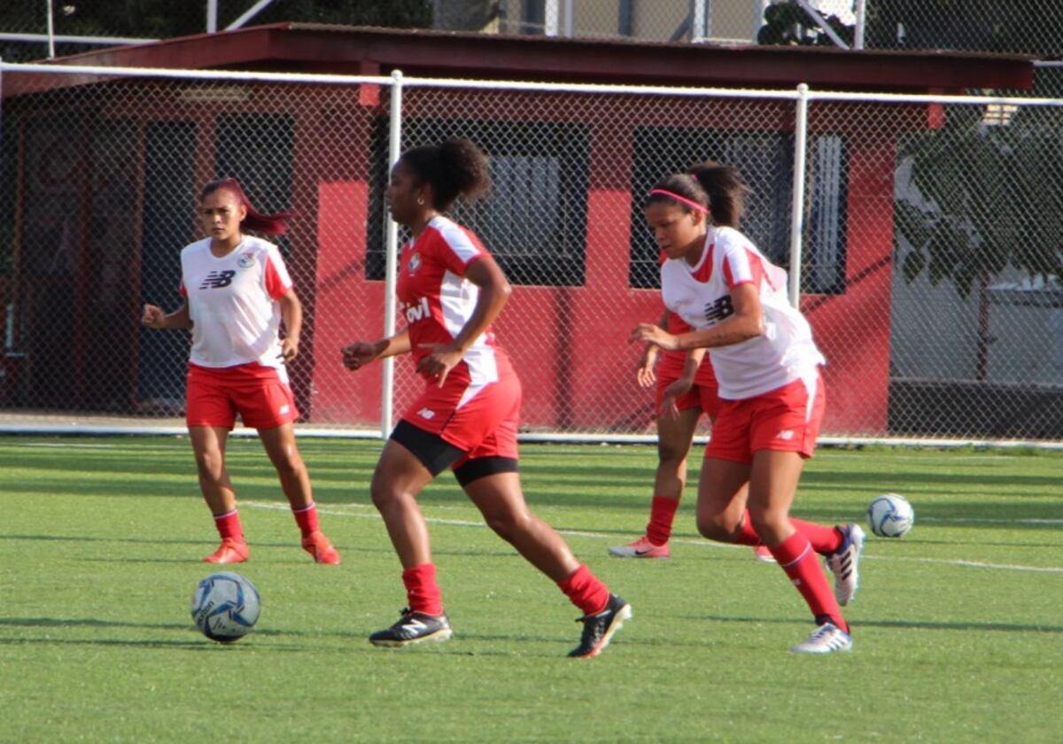 Las chicas se juegan la vida esta noche ante Guatemala