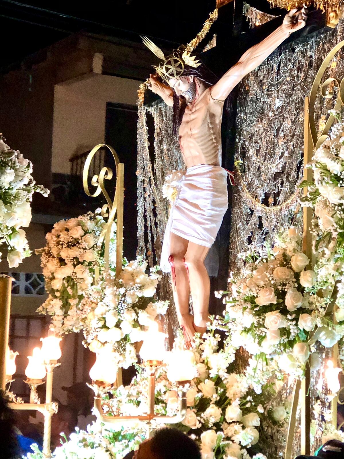 Cientos participan en la procesión del Santo Cristo de Esquipulas de Antón