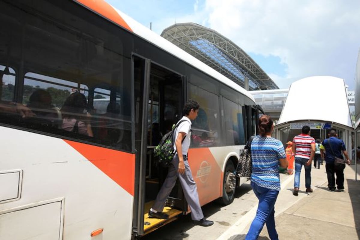 MiBus recuerda a los usuarios que están cubiertos con pólizas de seguro