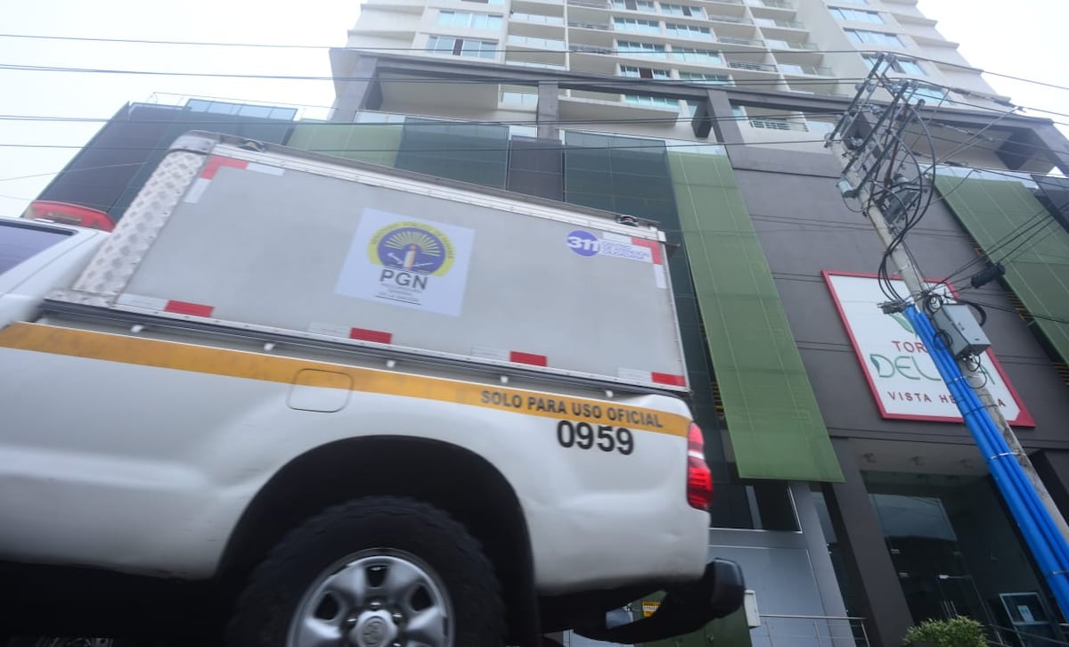 Lamentable. Venezolano cae de edificio en Pueblo Nuevo y muere