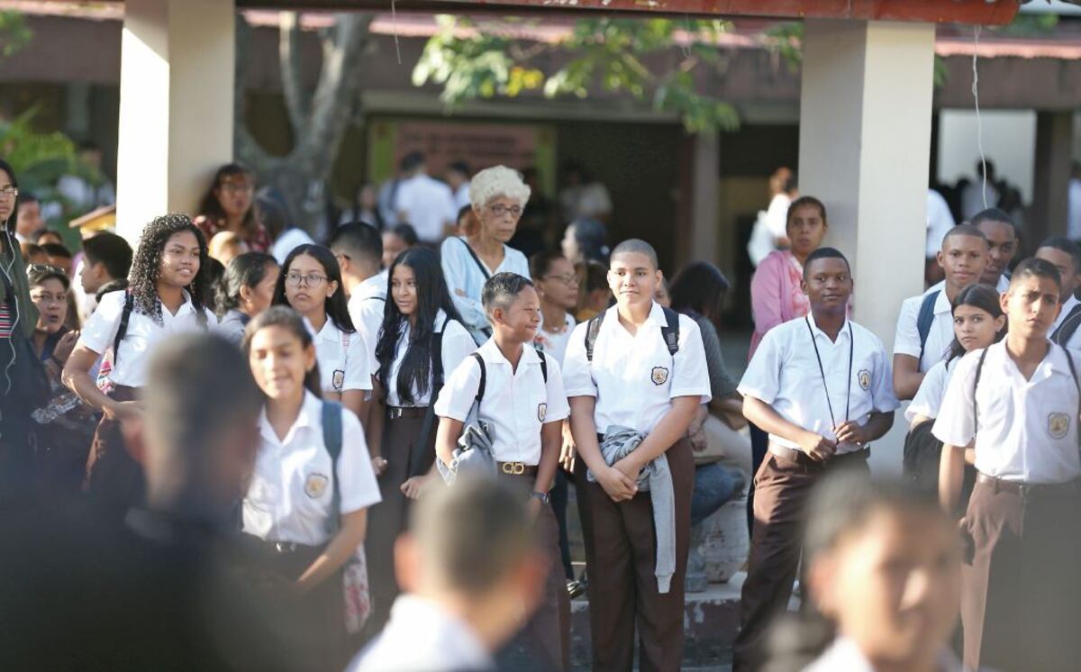 Meduca ordena la suspensión de clases en escuelas particulares y en los Caipi