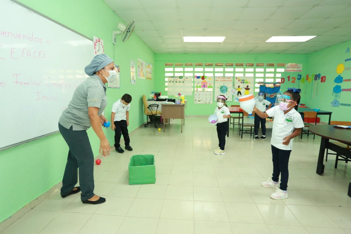 Meduca retoma el año escolar, luego de una semana de vacaciones