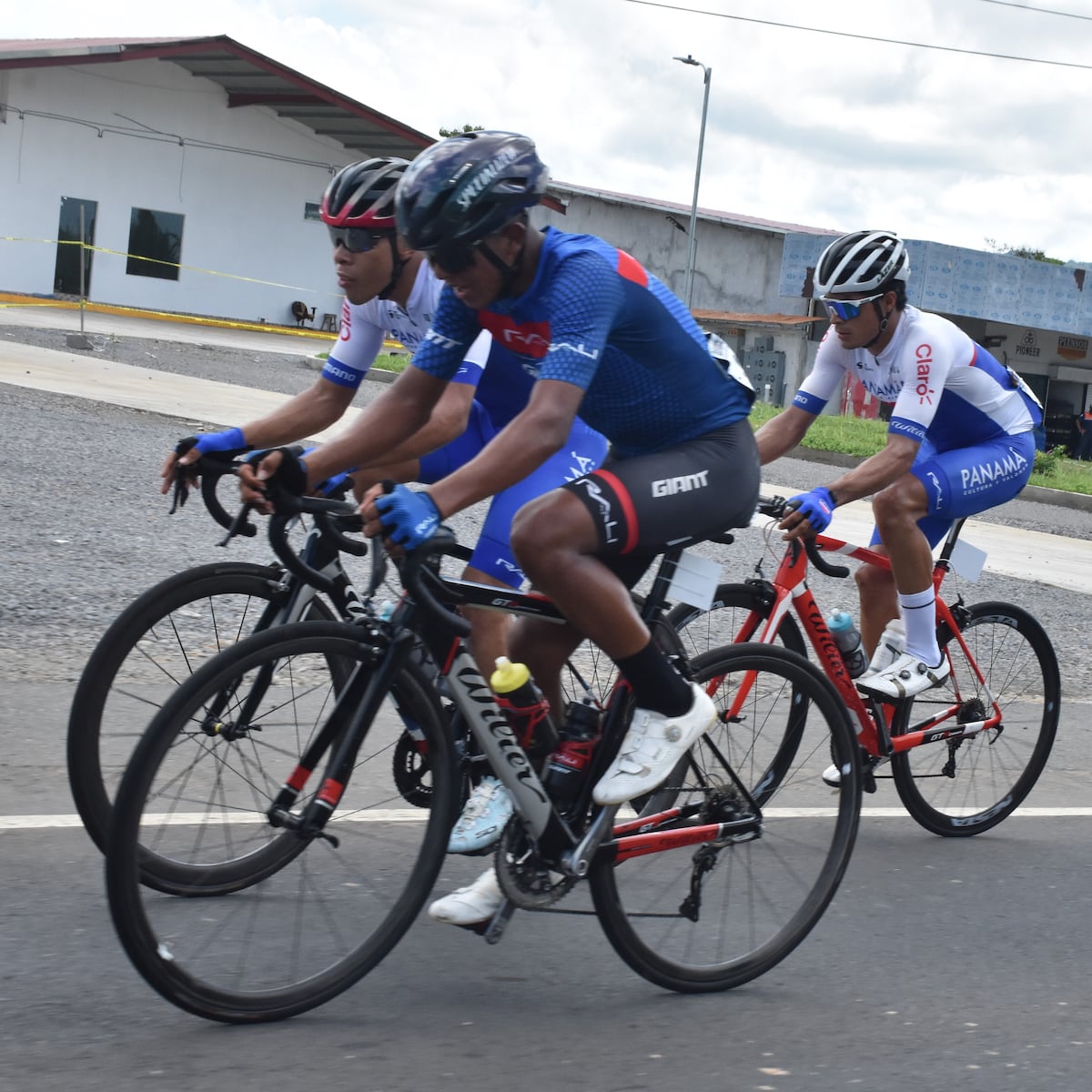 Una docena de equipos correrán la Vuelta a Chiriquí 2022