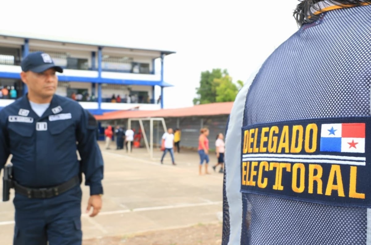 Fuero electoral salva a presidenta de mesa de ser detenida por la Policía