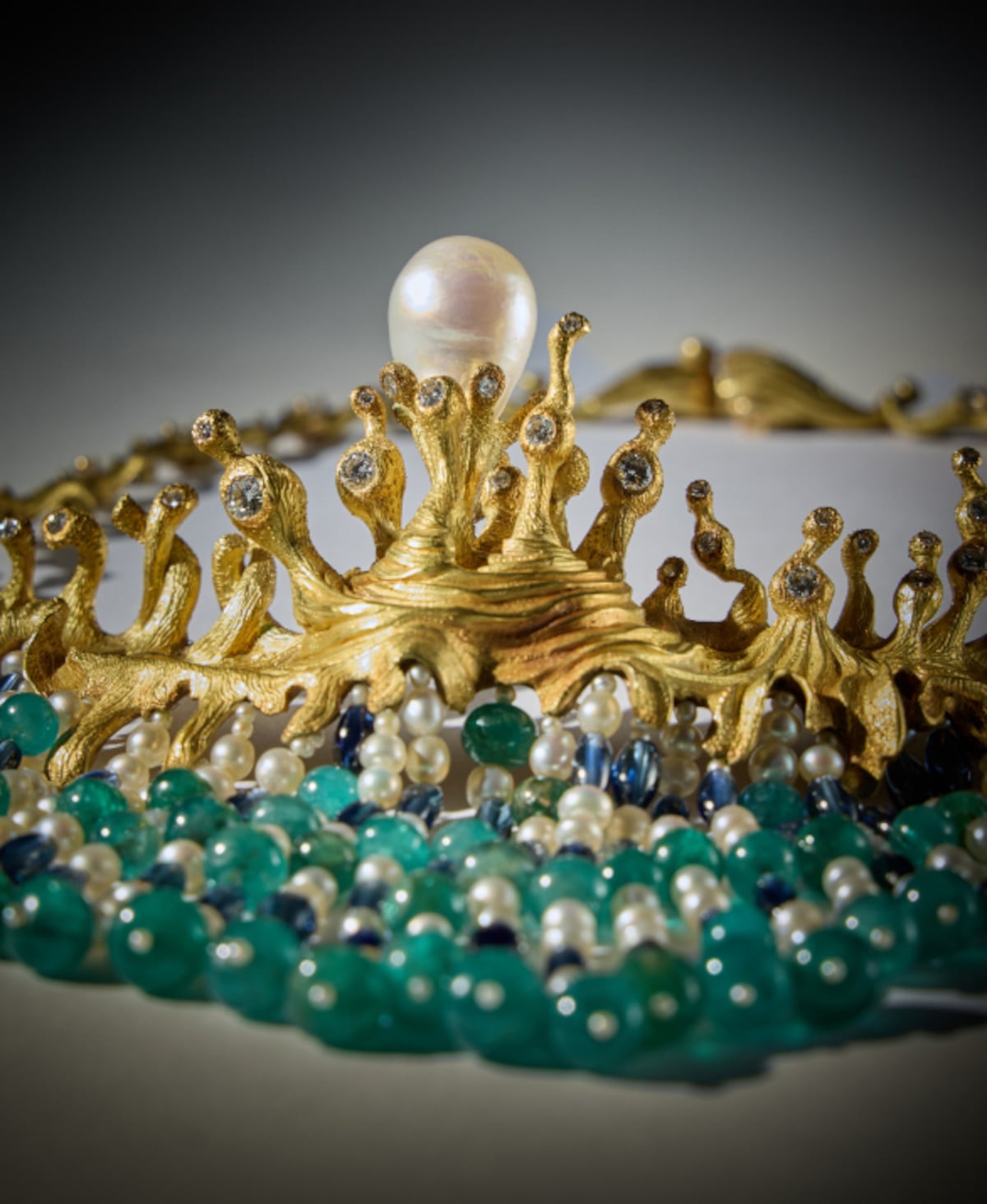 La joya de Salvador Dalí desborda oro y diamantes: Se vende por cifra récord 