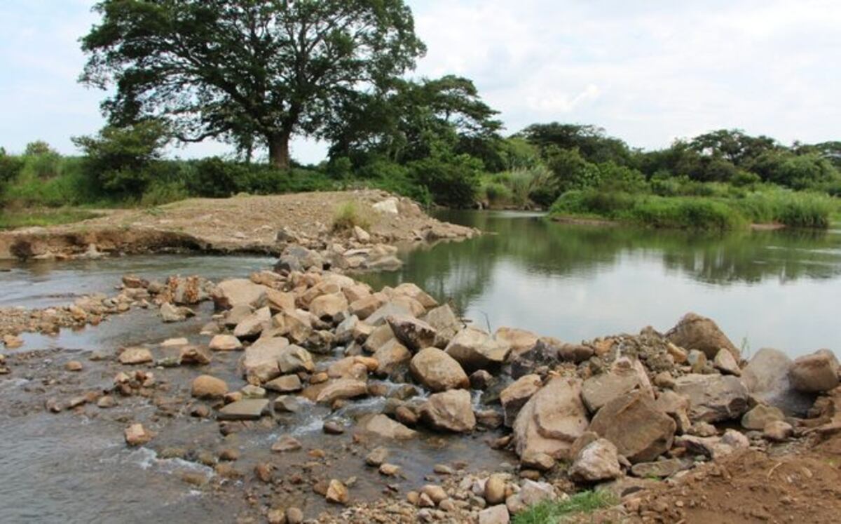 Evalúan nuevo sitio para extraer agua en Natá