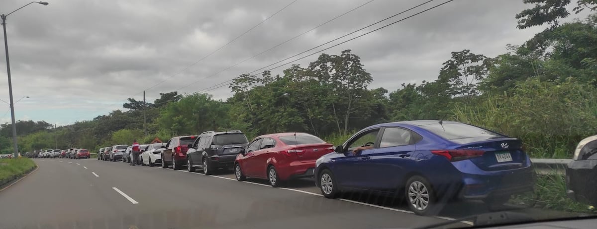 Contingente de diésel y gasolina llega a Chiriquí desde Costa Rica