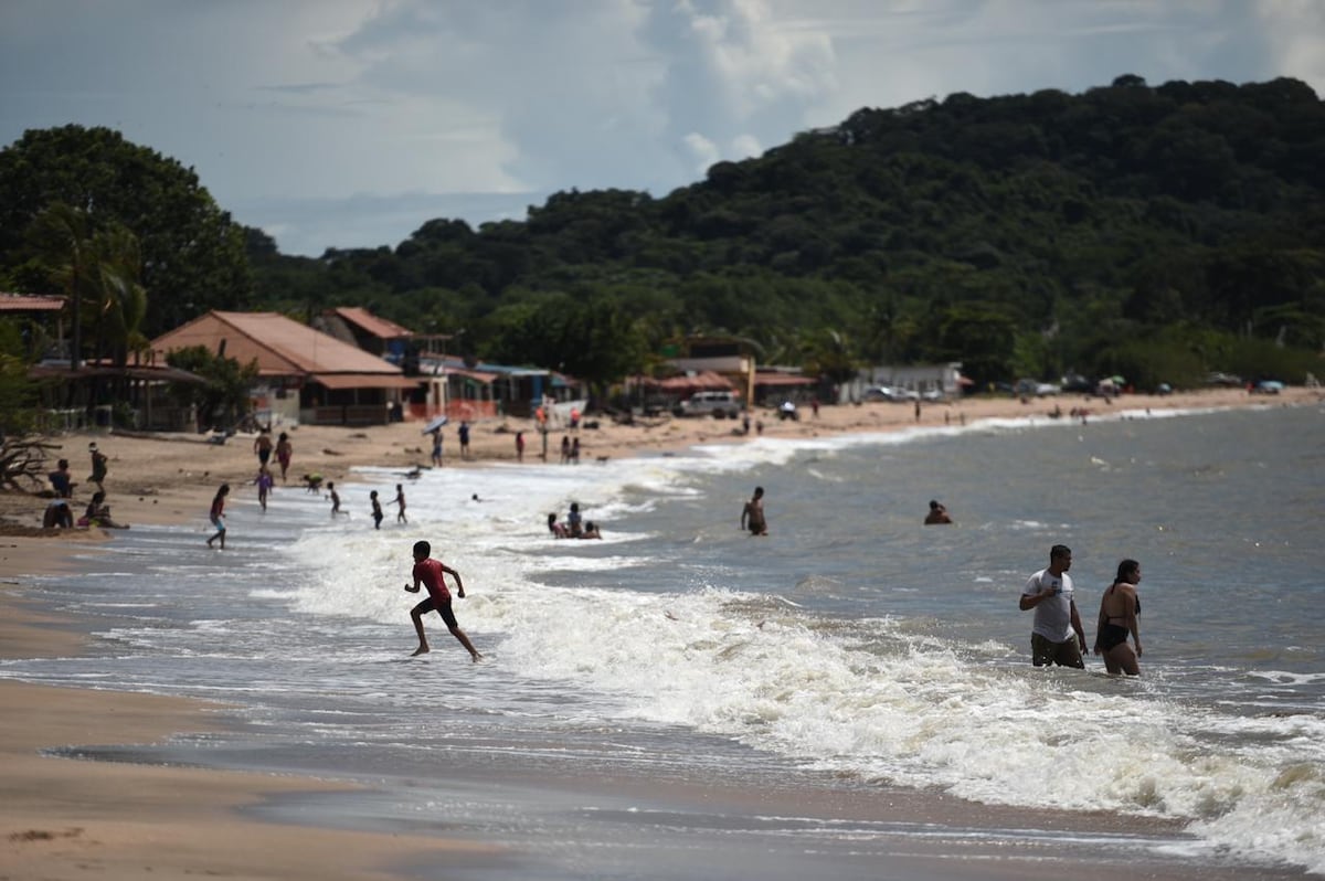 Más de mil personas visitaron este segundo fin de semana de apertura de las playas, los puntos de cobertura del Sinaproc 