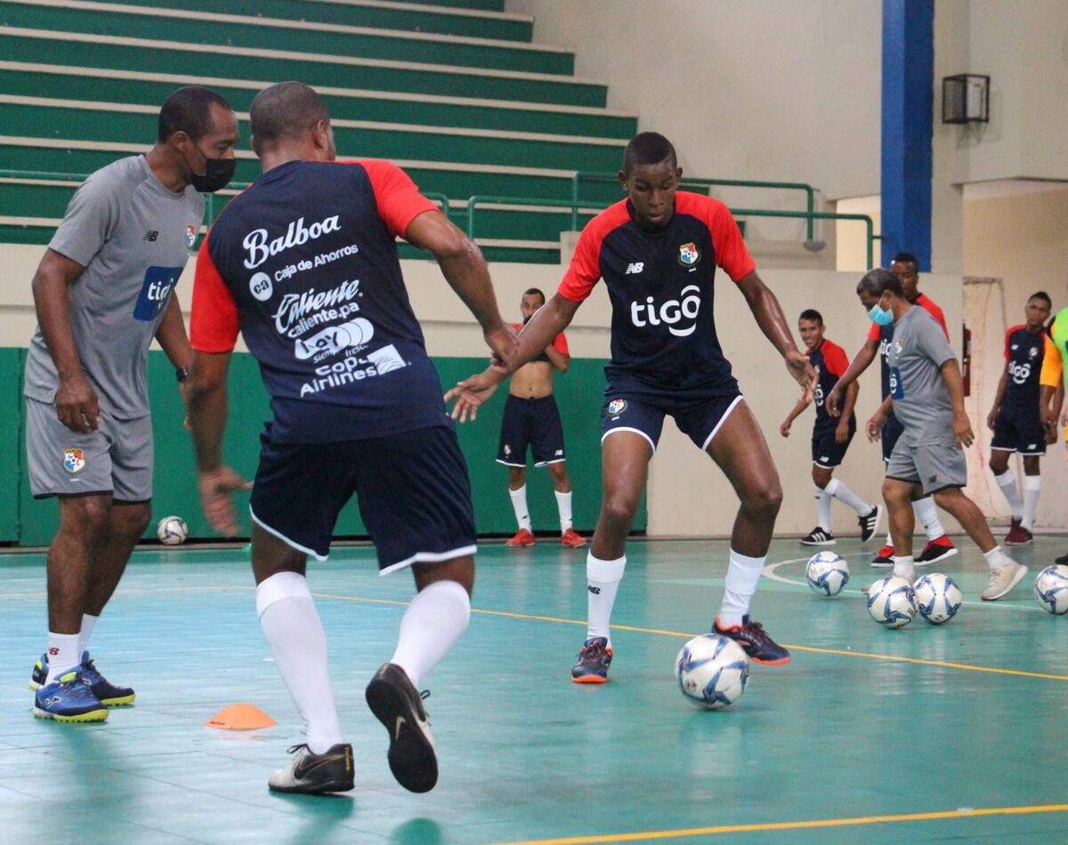 Alegría y satisfacción en el grupo nacional de futsal de Panamá por el segundo día de trabajo