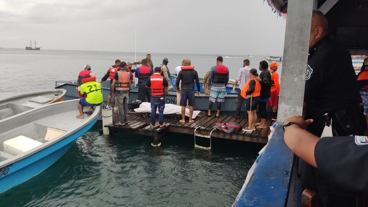 Buscan lancha que chocó con un bote artesanal en isla Colón y causó la muerte de dos hermanos