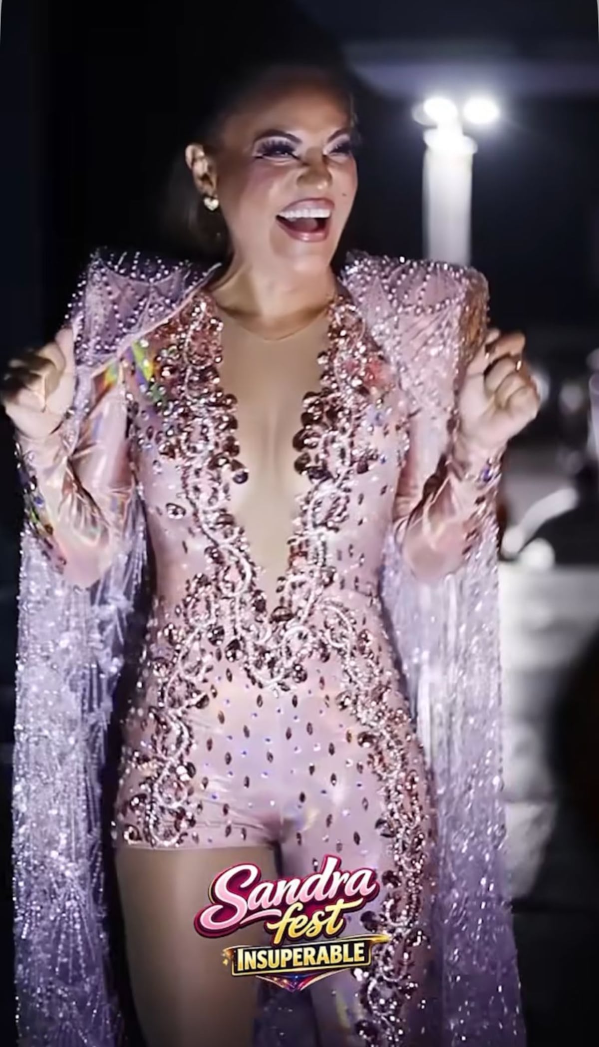 Sandra Sandoval tira la casa por la ventana y arma tremenda rumba en su cumpleaños  