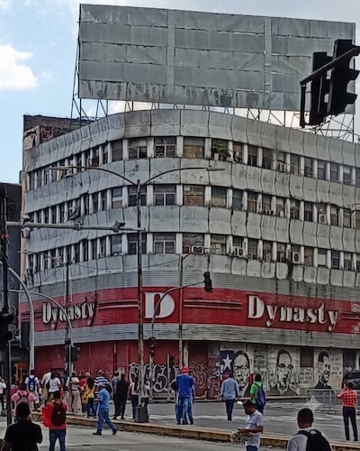 Le cayeron a las cariñosas en el Dynasty: ubican a menor de 17 años en operativo contra posible trata en la 5 de Mayo