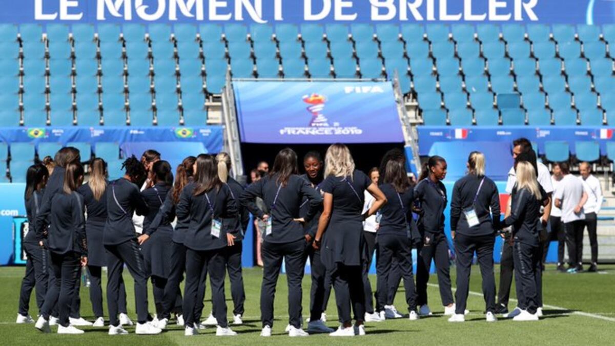 Salsa. En Francia permitirán acceso de público a los estadios desde julio