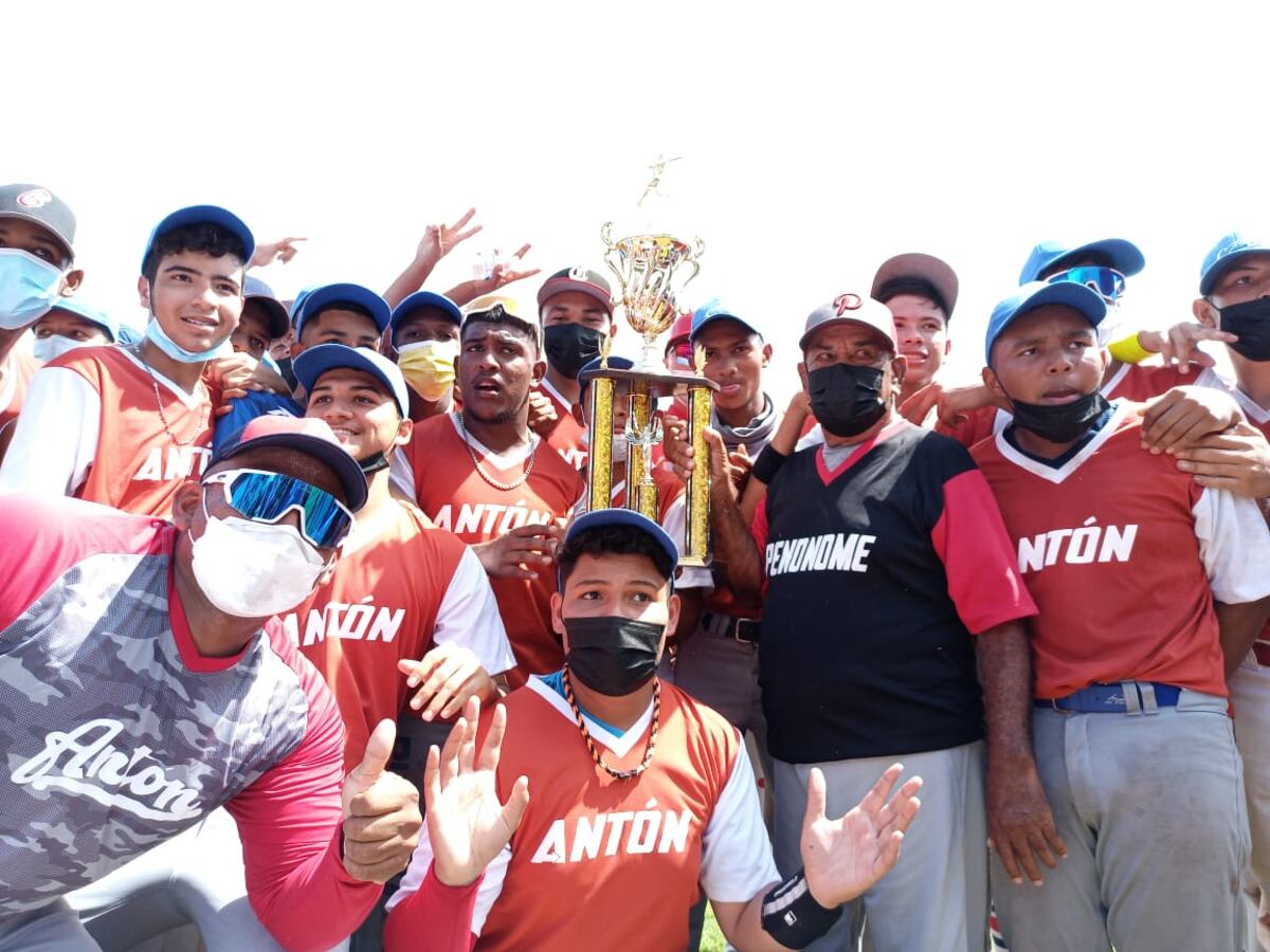 Antón se corona campeón en el béisbol Juvenil de Coclé