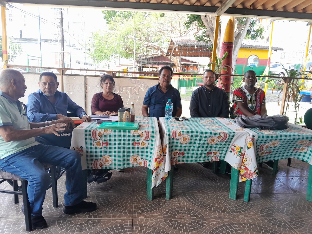 Más de 600 locales en la mira por ampliación vial en vía España