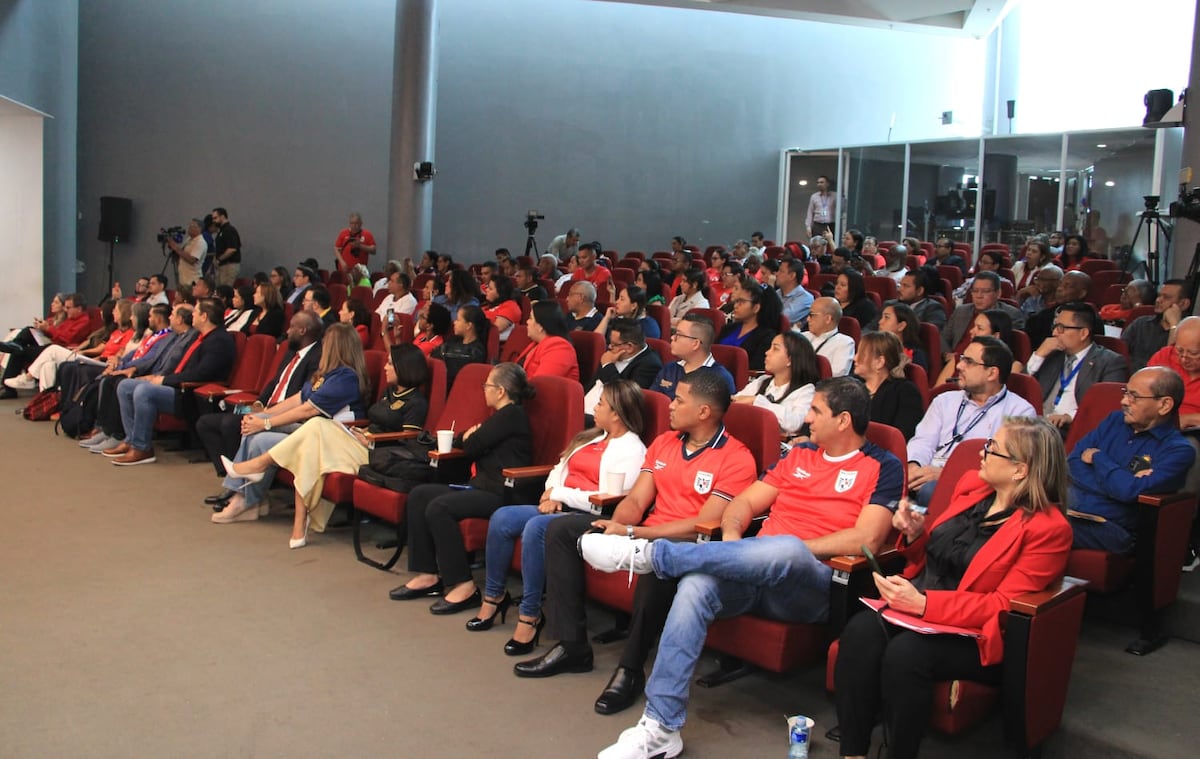Consultan reglamentación de ley para evitar pérdida de alimentos en Panamá