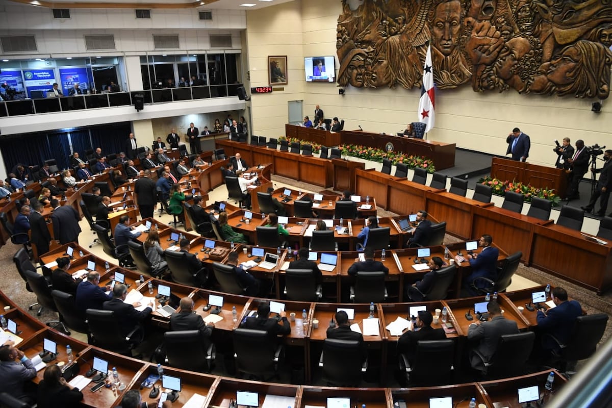 La batalla por el control de la comisión de presupuesto de la Asamblea Nacional